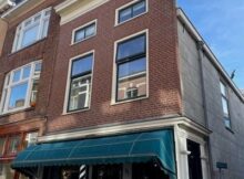 Woning aan de Helmbrekersteeg te Haarlem
